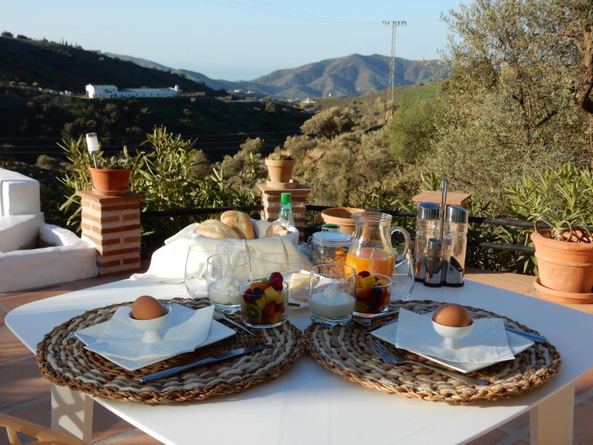 Bed And Breakfast Lagabella Sedella Екстер'єр фото