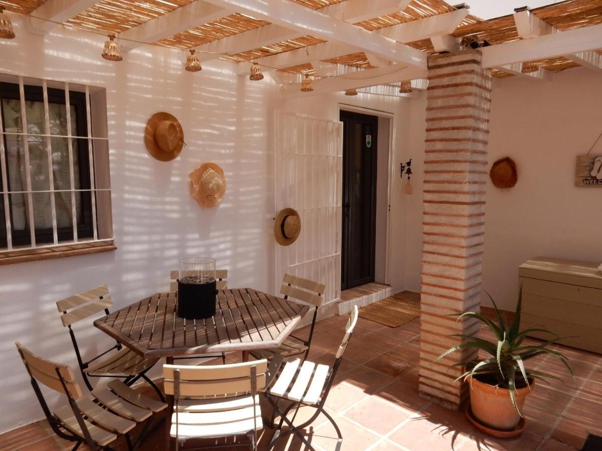 Bed And Breakfast Lagabella Sedella Екстер'єр фото